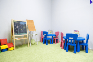 Хохрякова, 10 |  - Детский клуб