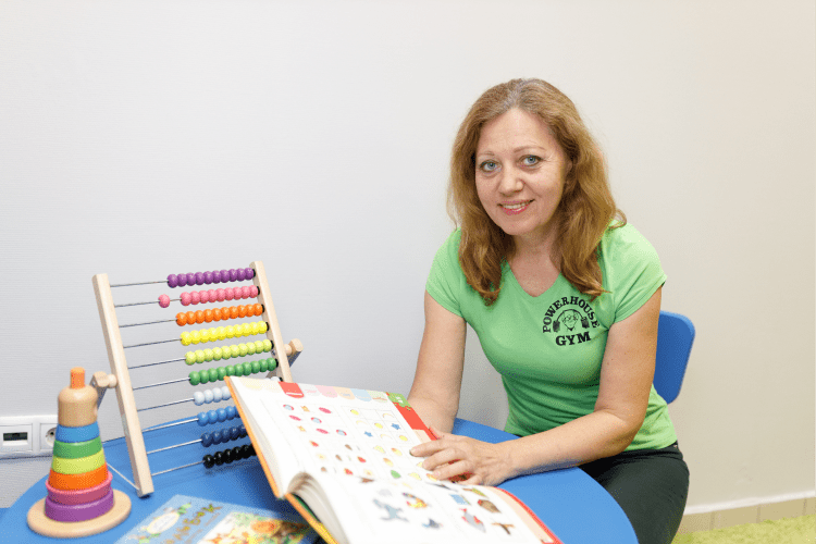 Хохрякова, 10 |  - Детский клуб