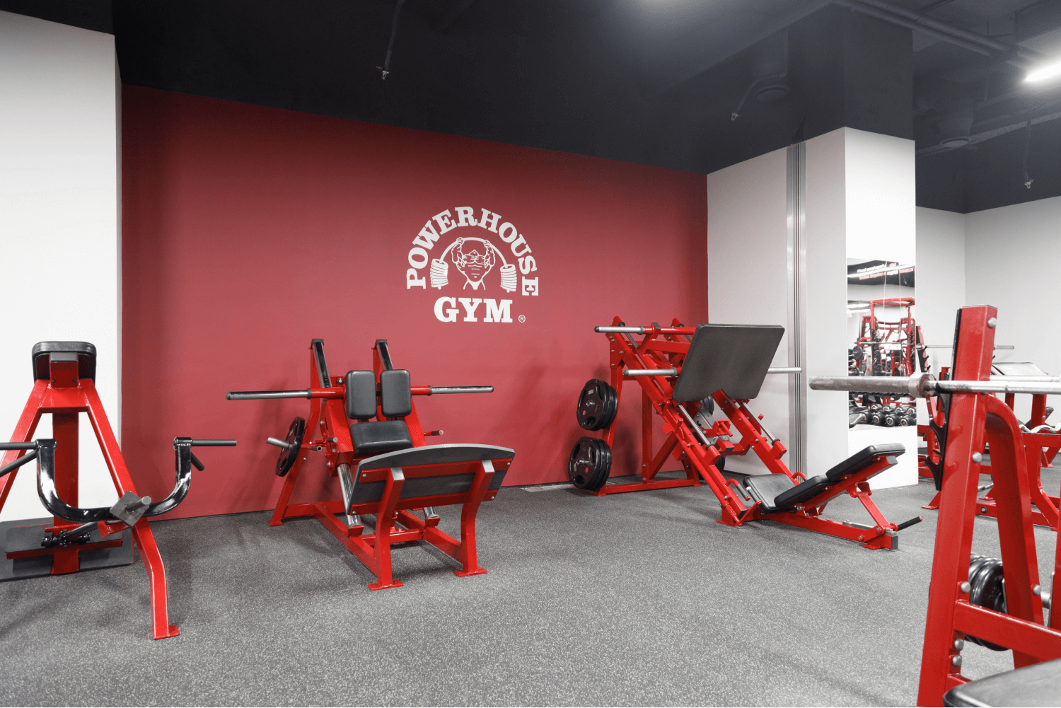 Хохрякова, 10 |  - Тренажерный зал