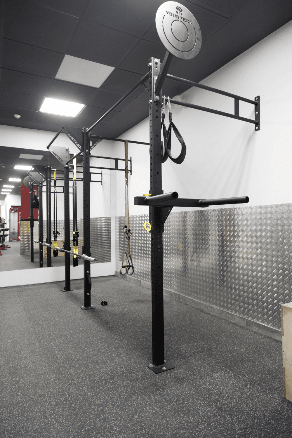 Хохрякова, 10 |  - Тренажерный зал