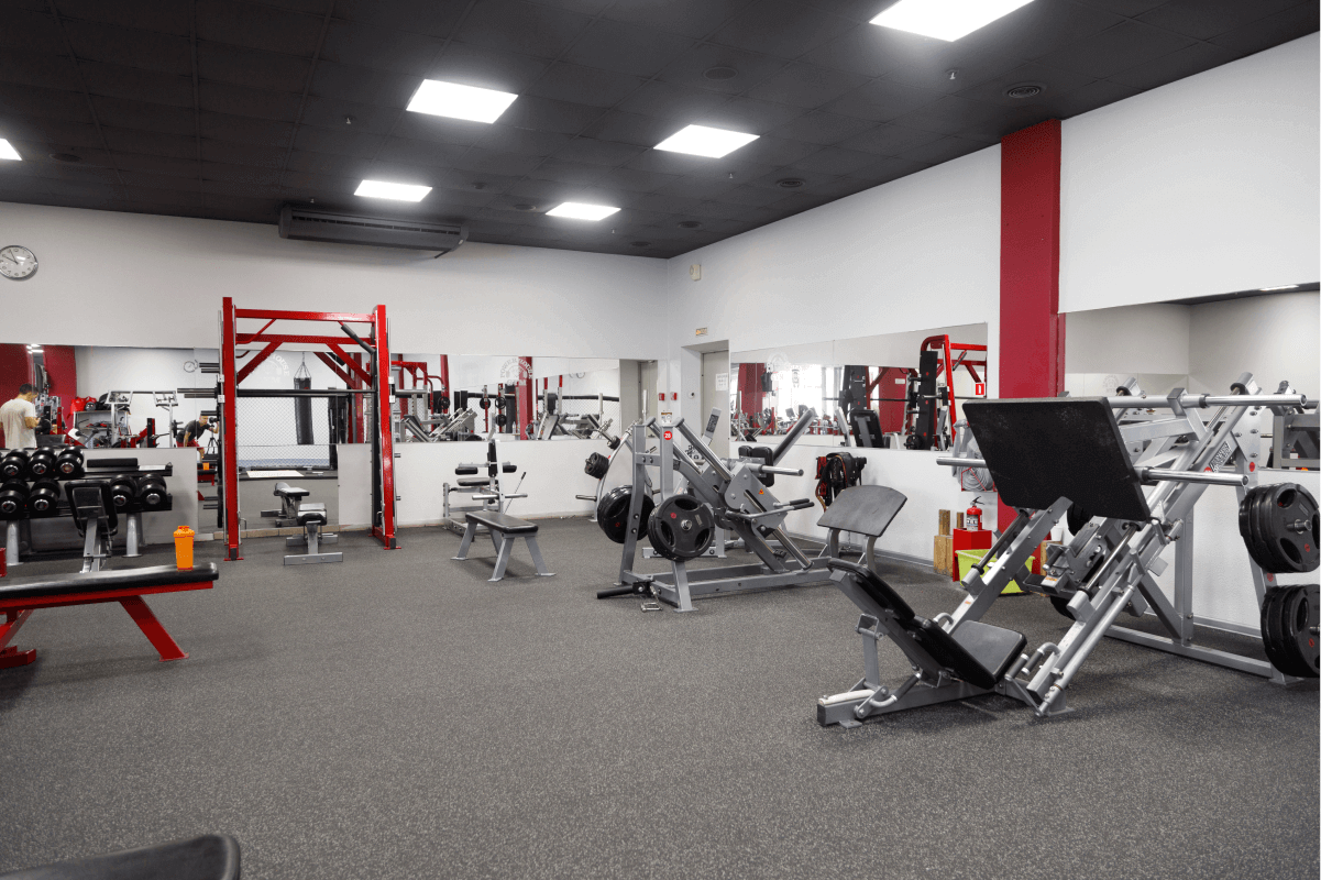 Серафимы Дерябиной, 24 |  - Тренажерный зал