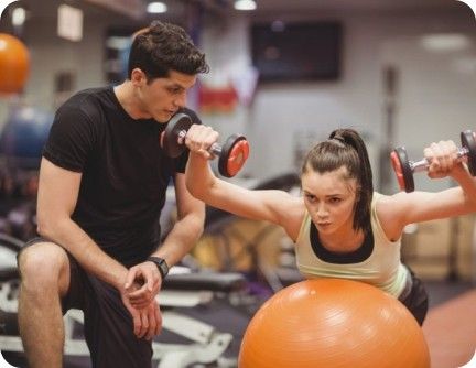 Powerhouse Gym |  - «Я живу без стереотипов. Я - женщина с Кавказа, но крайне нетипичная».