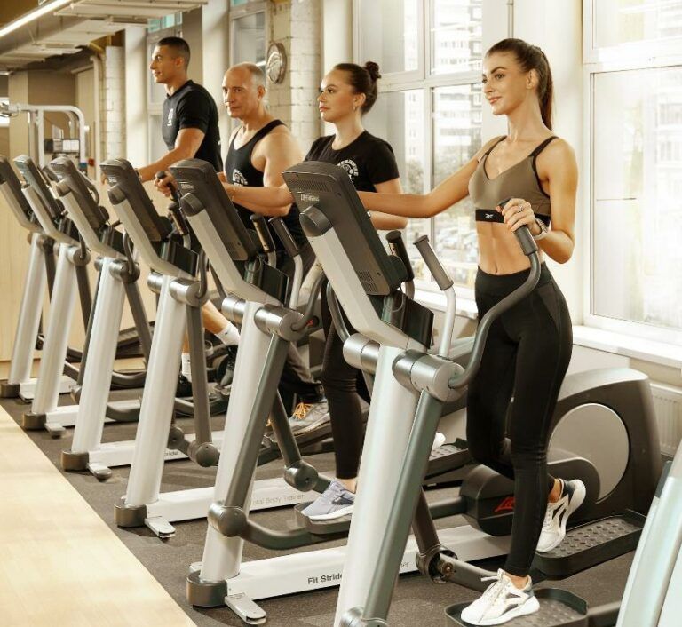 Powerhouse Gym |  - Как новичку тренироваться в тренажёрном зале: простое руководство